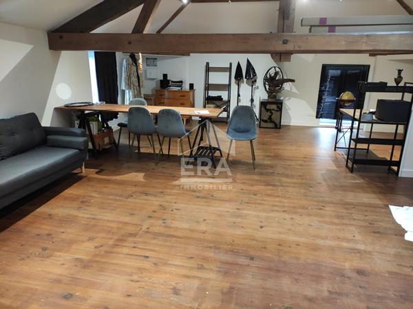 Immeuble avec Local commercial et appartements Tenay