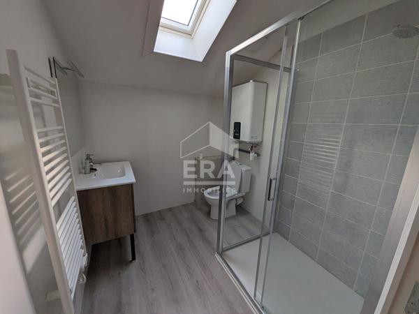 Immeuble avec Local commercial et appartements Tenay