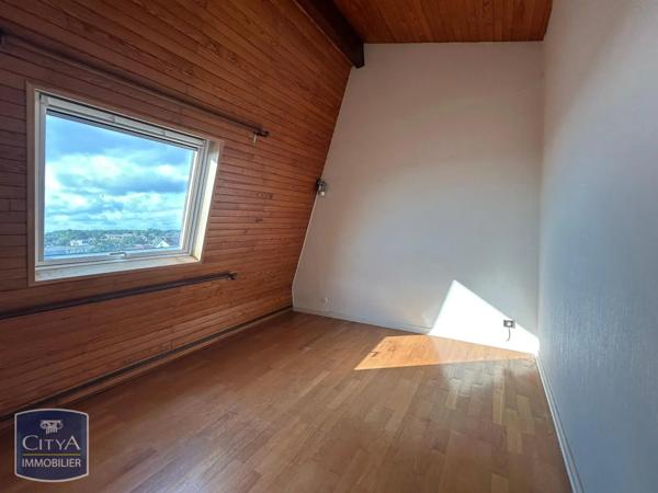 Appartement à louer 5 pièces 112m²