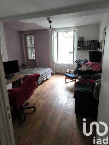 Immeuble à vendre 378 m² Chinon