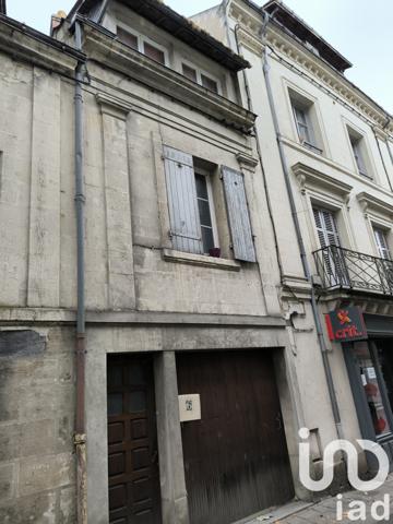 Immeuble à vendre 378 m² Chinon