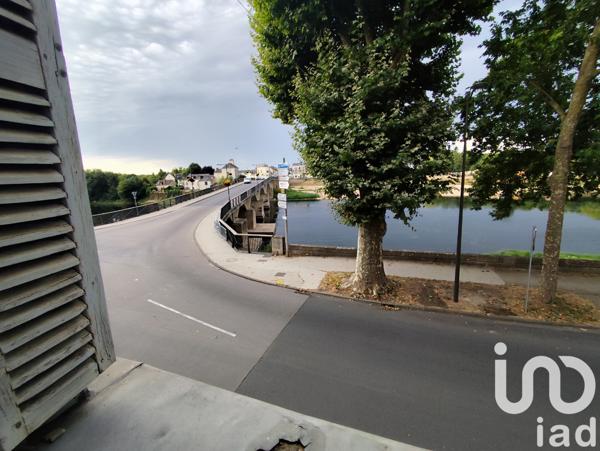 Immeuble à vendre 378 m² Chinon