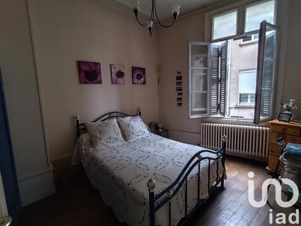 Immeuble à vendre 378 m² Chinon