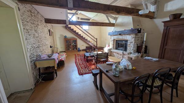 REIGNAC MAISON 270 m² Piscine Pool-House Reignac (33860)