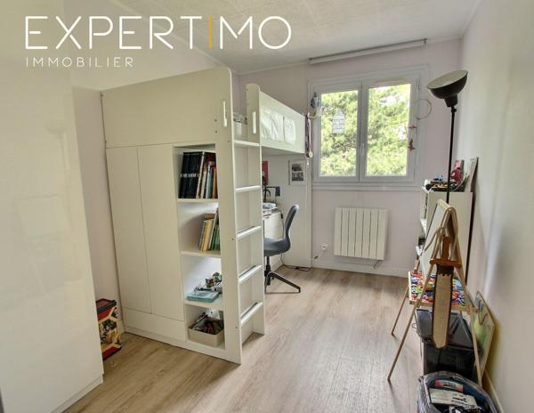 Montigny-le-Bretonneux (78180) APPARTEMENT 4 PIECES - PROCHE GARE ET CENTRE VILLE - BOX - CAVE