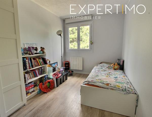 Montigny-le-Bretonneux (78180) APPARTEMENT 4 PIECES - PROCHE GARE ET CENTRE VILLE - BOX - CAVE