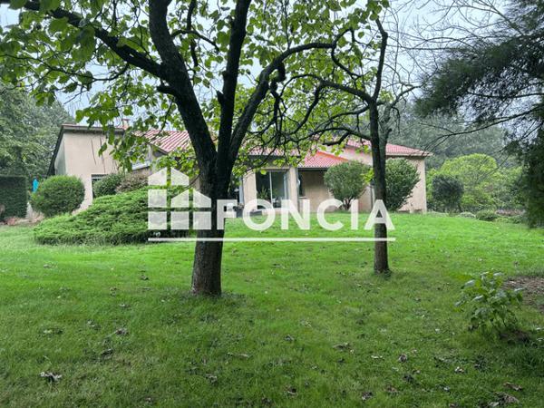 Location Maison 9 pièces 199.76 m² - 1895 CHEMIN DE BEAUMONT Eaunes 31600