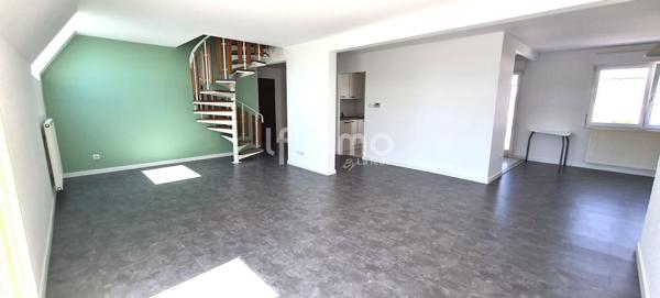 Duplex d'exception avec terrasse de 33 m2 aux portes de la Suisse