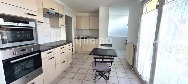 Duplex d'exception avec terrasse de 33 m2 aux portes de la Suisse