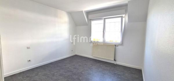 Duplex d'exception avec terrasse de 33 m2 aux portes de la Suisse