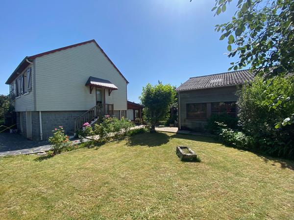 MAISON DE 8 PIECES AVEC UNE DEPENDANCE DE 204 M² Martigne sur mayenne MAISON DE 8 PIECES AVEC UNE DEPENDANCE DE 204 M² Martigne sur mayenne
