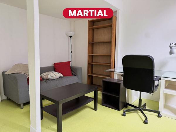MARTIAL - Studio avec mezzanine - 27 m2 -  République
