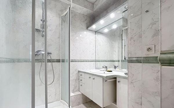 Appartement à vendre    2 pièces • 49,20 m2 Tours