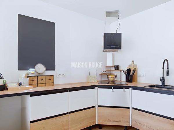 RARE À COMBOURG ! Maison contemporaine de 190 m² 5 chambres Terrain de 2 000 m² DPE A