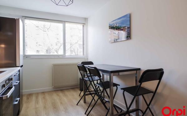 Appartement à louer    3 pièces •  Lyon 3