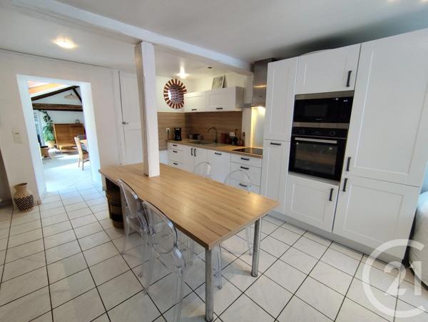 Maison à vendre  6 pièces - 135,30 m 2   LA CHATRE  - 36