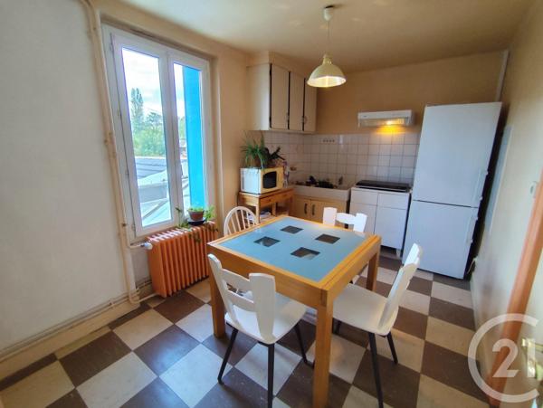 Maison à vendre  6 pièces - 135,30 m 2   LA CHATRE  - 36
