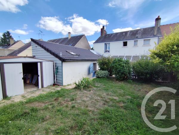 Maison à vendre  6 pièces - 135,30 m 2   LA CHATRE  - 36