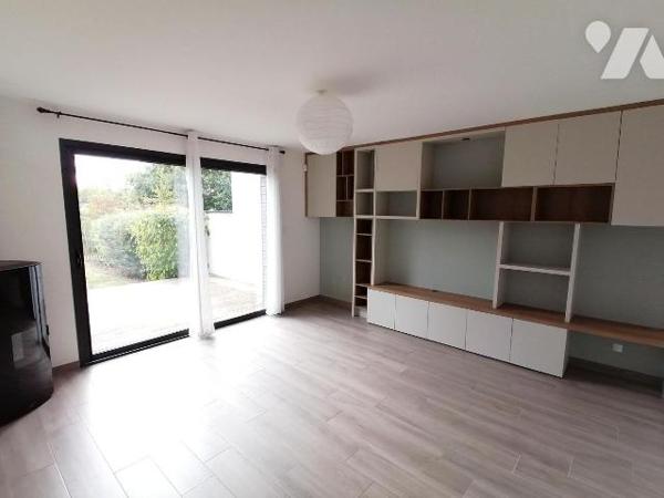 NOUVEAUTÉ - TRENTE CINQ NOTAIRES
Maison contemporaine de 2020 - 4 chambres - Jardin exposé sud...