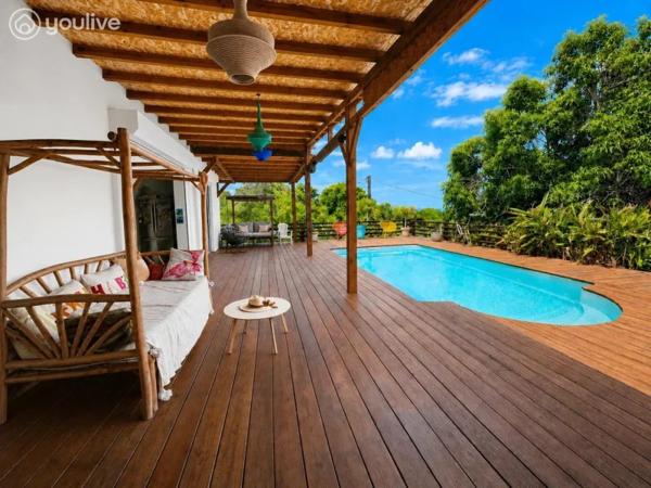Sainte Luce -Plage à 500m- villa T4 piscine, bungalow et T3