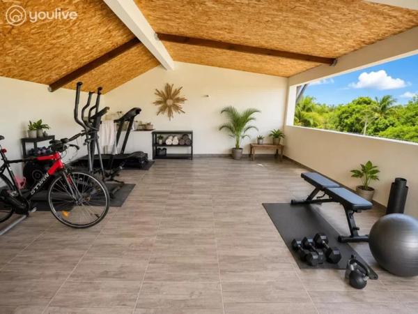 Sainte Luce -Plage à 500m- villa T4 piscine, bungalow et T3