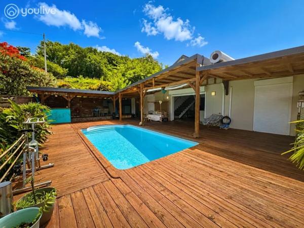 Sainte Luce -Plage à 500m- villa T4 piscine, bungalow et T3