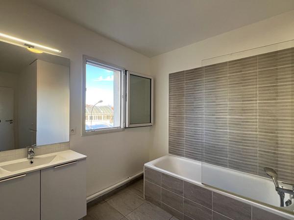 Appartement Ivry-sur-seine 3 pièces 69.83 m2