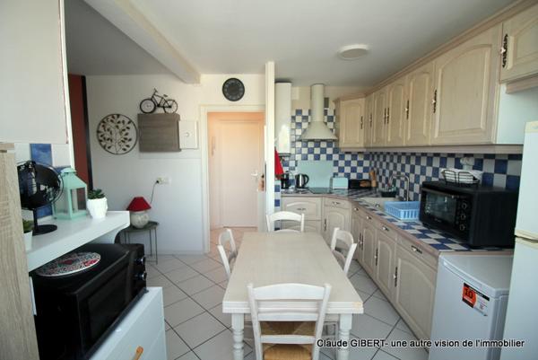 Appartement T2 : 35.67 m2 au 2eme étage en centre-ville entièrement rénové + cave