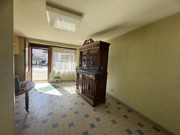 Maison - 104.5m² - 4 pièces - LURE (70200)