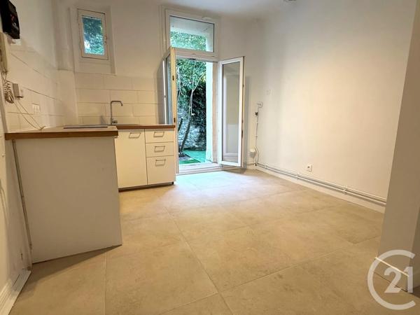 Appartement F2 à vendre  2 pièces - 29,75 m 2   VINCENNES  - 94