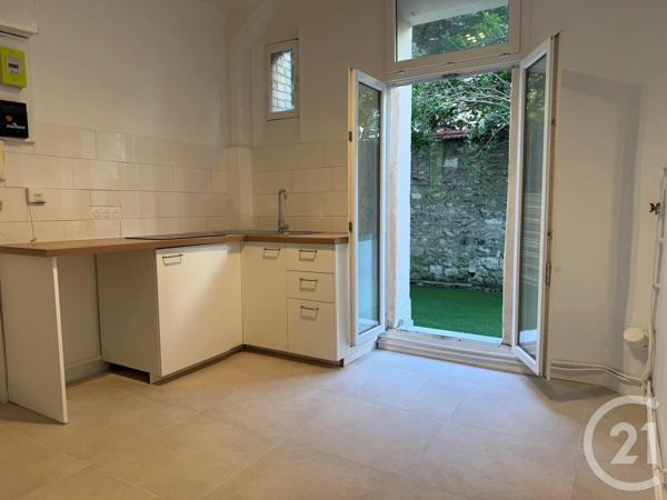Appartement F2 à vendre  2 pièces - 29,75 m 2   VINCENNES  - 94