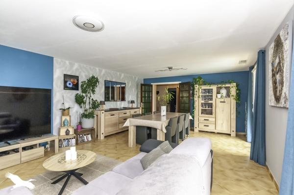 Maison à vendre |  Corneilhan |  6 pièces | 142 m²