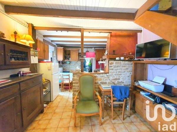 Maison 4 pièces de 83 m² à Jussey (70500)