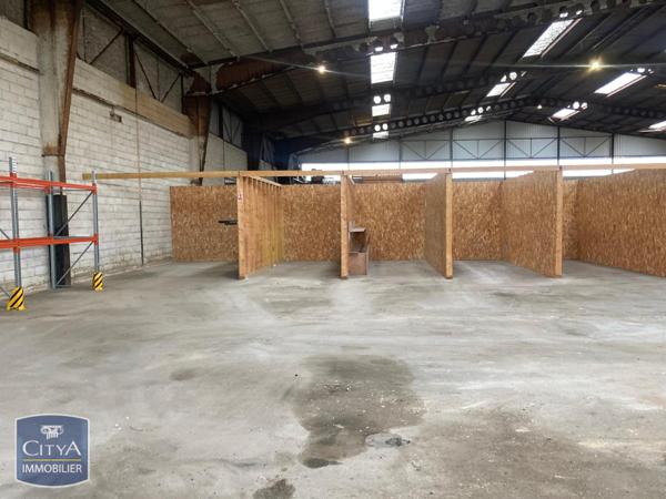 Local commercial à louer 253m²