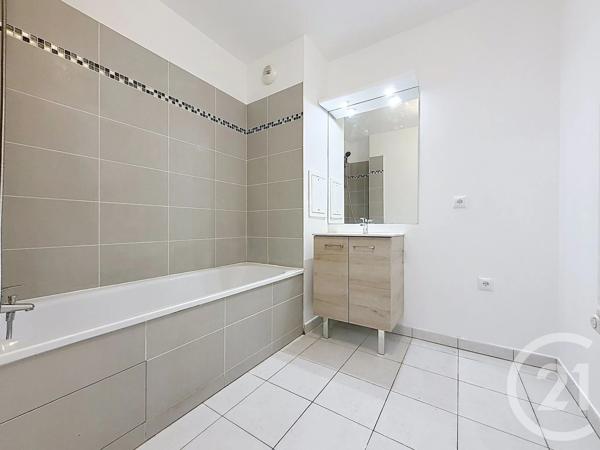 Appartement F3 à vendre  3 pièces - 57,14 m 2   DEUIL LA BARRE  - 95