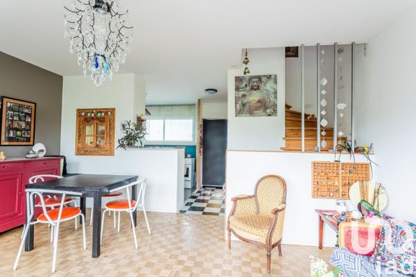 Duplex 4 pièces de 69 m² à Cenon (33150)