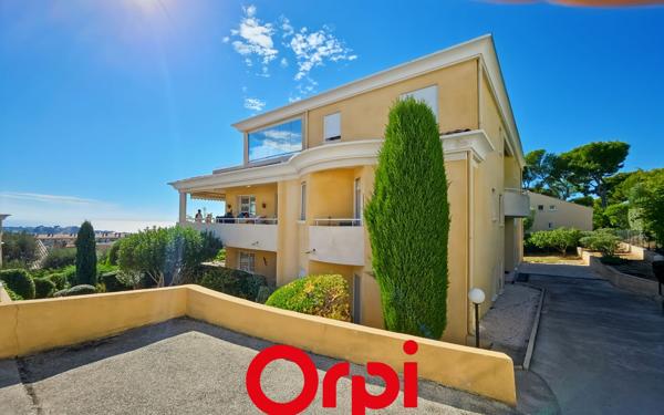 Appartement à vendre    4 pièces • 107 m2 Bandol