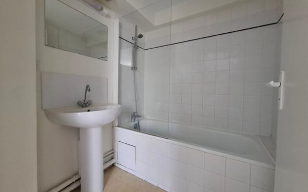 Appartement à vendre    2 pièces • 42,94 m2 La Rochelle