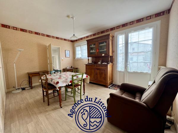Maison 6 pièce(s) 3 chambre(s) 143 m²