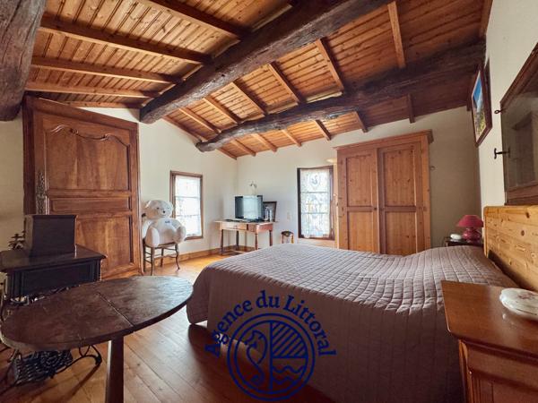 Maison 6 pièce(s) 3 chambre(s) 143 m²
