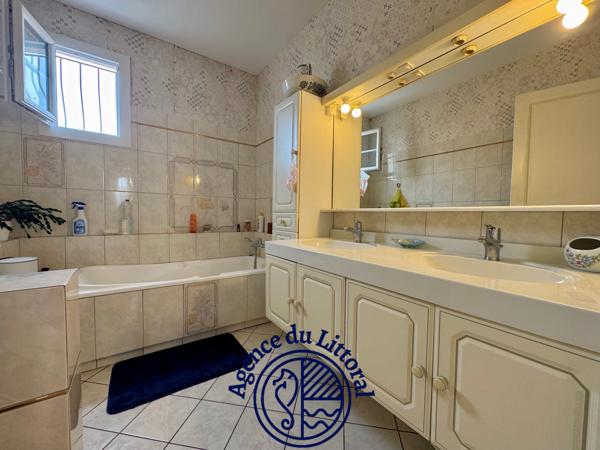 Maison 6 pièce(s) 3 chambre(s) 143 m²