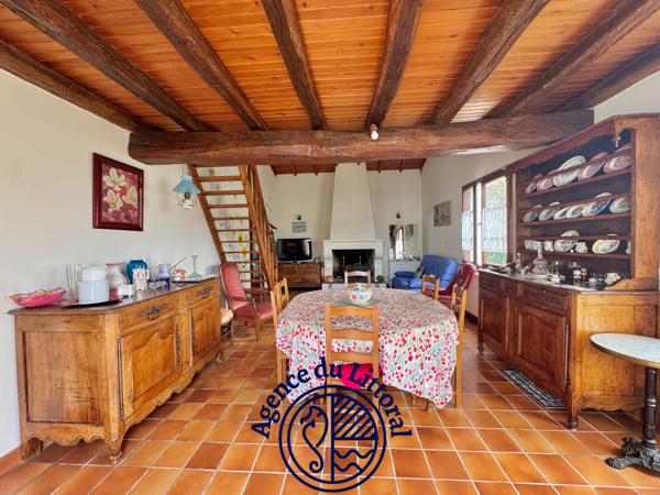 Maison 6 pièce(s) 3 chambre(s) 143 m²