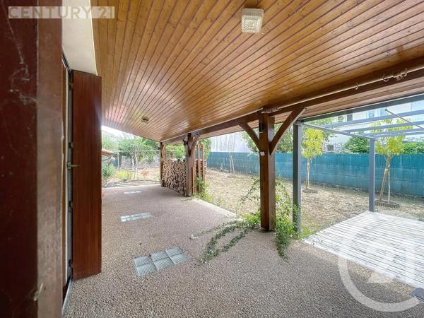 Maison à vendre  4 pièces - 130,90 m 2   MONTPON MENESTEROL  - 24