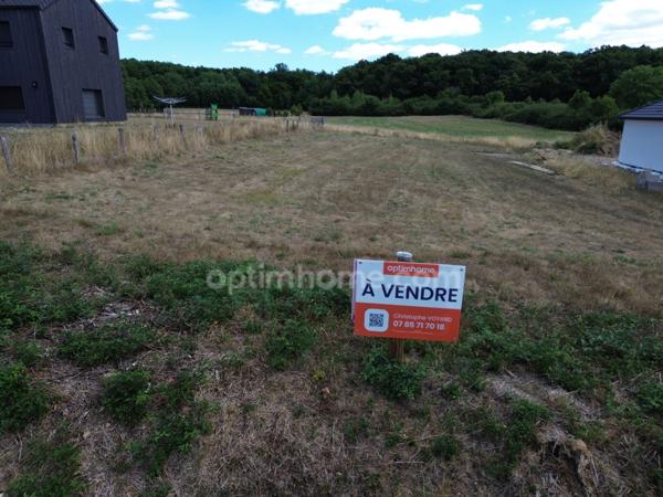 Terrain à vendre de 1 428,00 m² URZY (58)