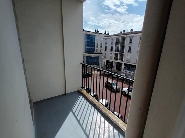 Location Appartement Royan 960 € CC - 80 m2 - 3 Chambres - Réf. A18