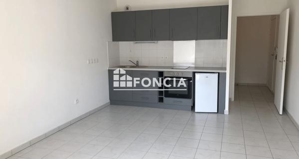 Location Studio 29.79 m² - Saint-maur-des-fossés 94100