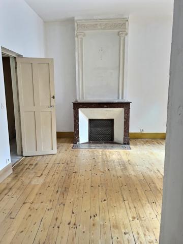 Magnifique duplex place nationale - Montauban (82000)