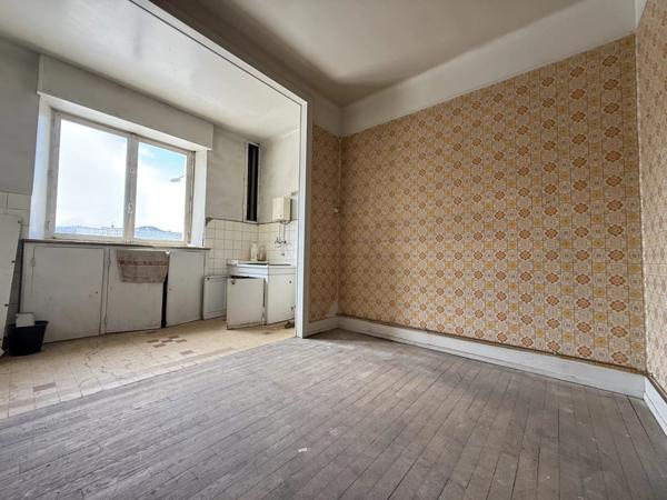 Vente Appartement 4 pièces 102 m2 à Saint-Dié-des-Vosges