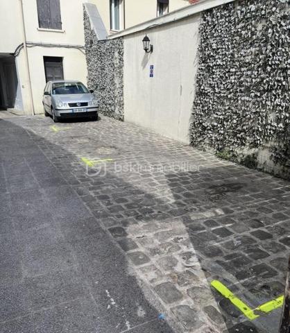 Parking de 12 m²