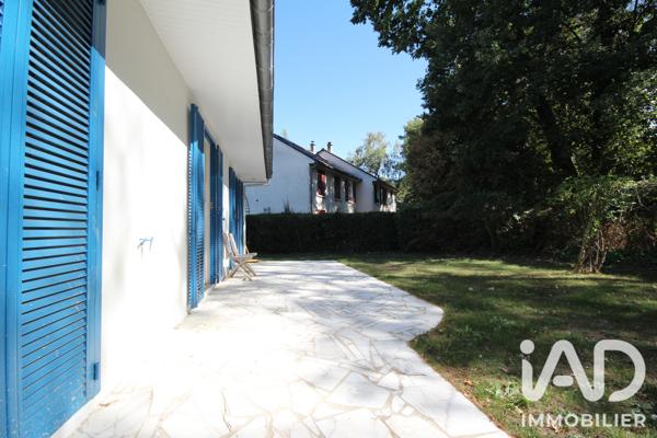 Maison à vendre 8 pièces 155 m² Maurepas